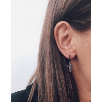 Cross earrings with zirconia